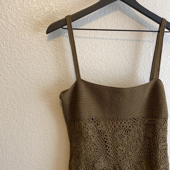 🎉SALE🎉 CARMEN MARC VALVO Green Crochet Lace Midi Dress M - Picture 4 of 17